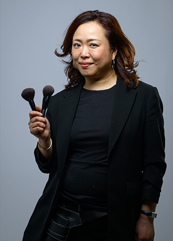 村上 亜希子