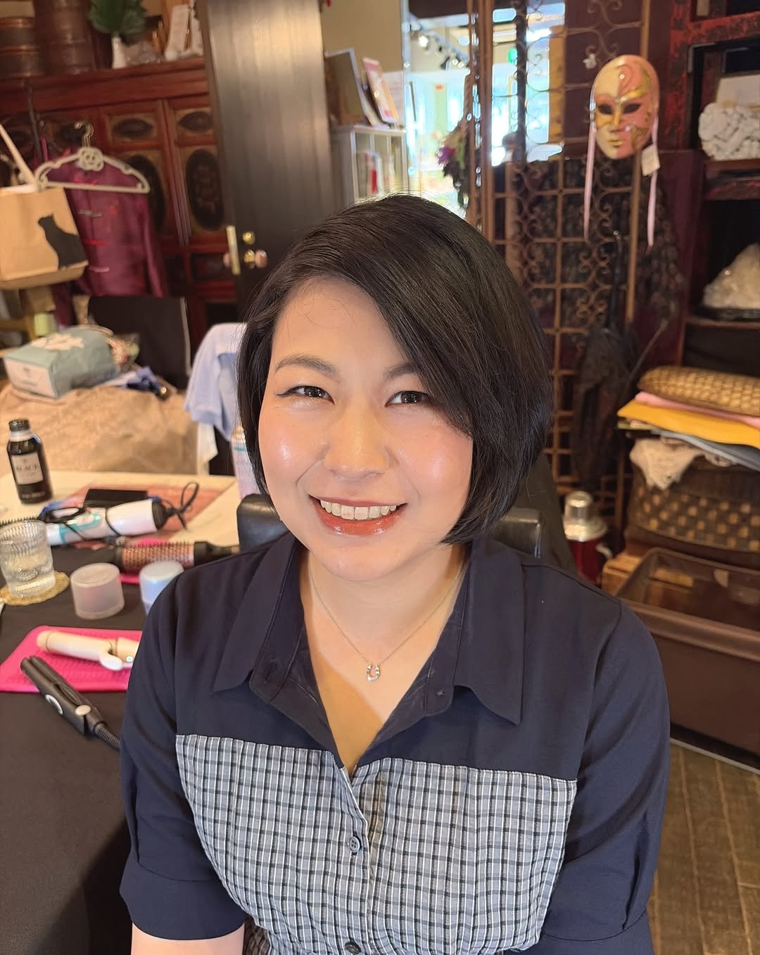 広島市PRIMAL+のパーソナルメイク後のMさん｜ナチュラルで洗練された仕上がり