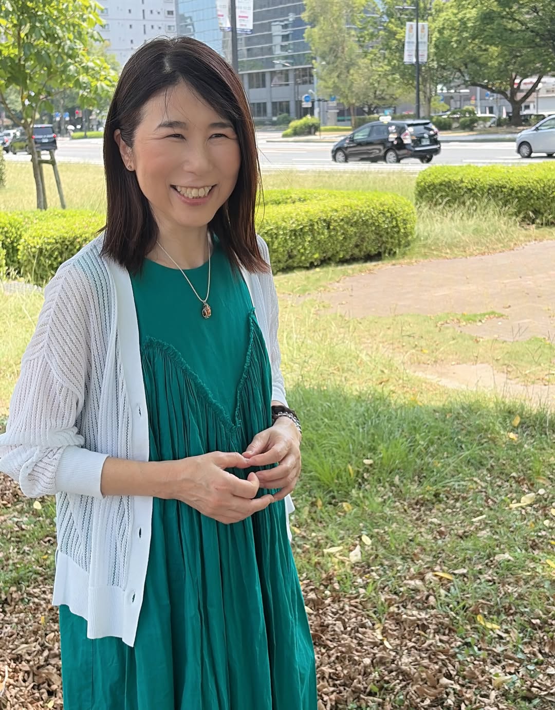 出張メイク後のYさんの笑顔｜広島市のメイクサロンPRIMAL＋